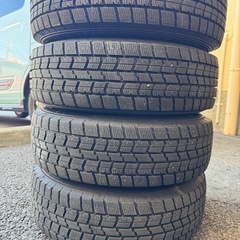 175/70R14ホイール付き スタッドレスタイヤ＋ナットの画像