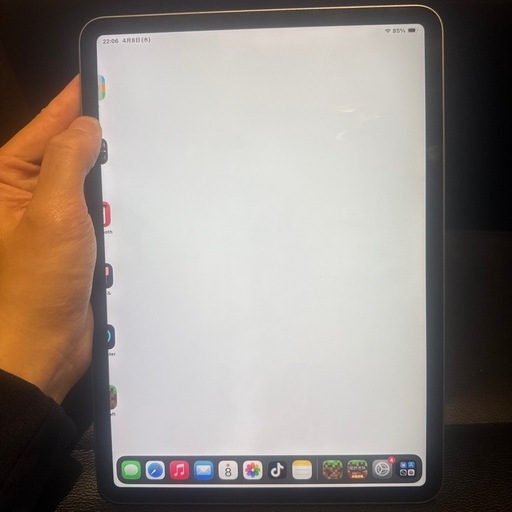  【急ぎ】 iPad Pro 2022 11インチ 128GB 美品（値下げ交渉できません）
