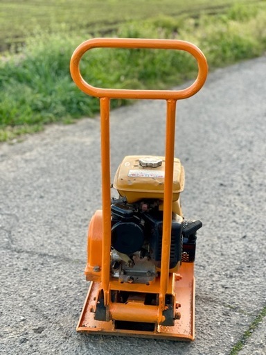 サカイ　プレートコンパクター　プレートランマー 転圧機 振動プレート　作動品