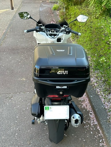 PCX160 KF47 走行2500㎞　ワンオーナー  機関正常　新車同様！