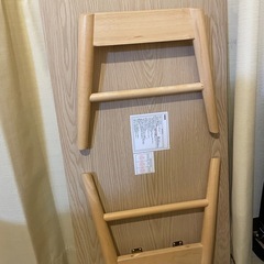 ナチュラル木目 ローテーブル（棚付き）の画像