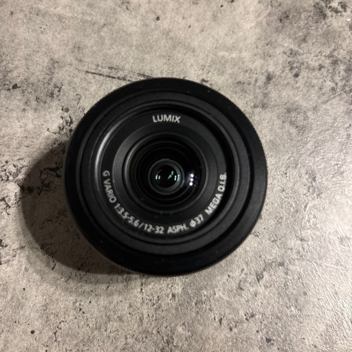 LUMIX 14-42mm 12-32mmズームレンズ