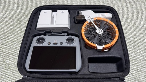 ドローン　DJI FLIP Fly More コンボ DJI RC2付 美品！機体登録等無料でサポートします　破損しても安心！DJI 