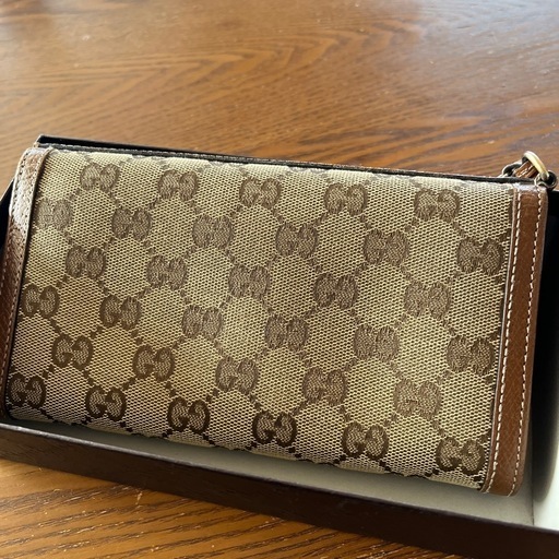 GUCCI長財布
