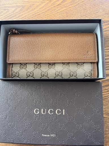 GUCCI長財布