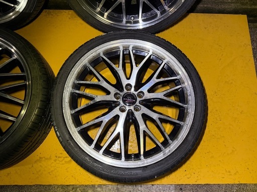 美品 225/35R19  タイヤホイール4本セット