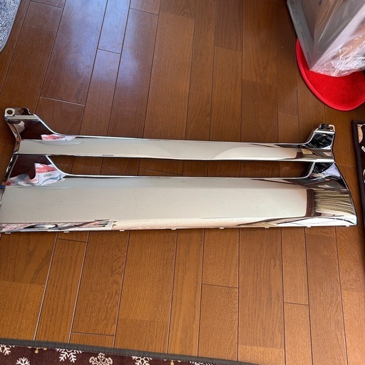 トヨタ　ハイエース　200系 メッキ フロントグリル①