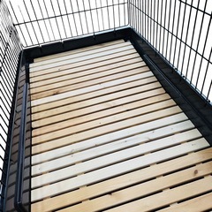 【美品】大型 折りたたみペットケージ キャスター付き スノコ床板でお手入れ楽々！ A040116の画像