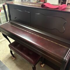 【リユースショップスパークル】希少✨クロイツェル 高級 ワインレッド アップライトピアノ KE-600 猫足 ドイツ レア 状態綺麗♪ の画像