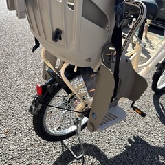 サイクルあさひ　クリームカーゴ　　ほぼ新品　チャイルドシート付きの画像