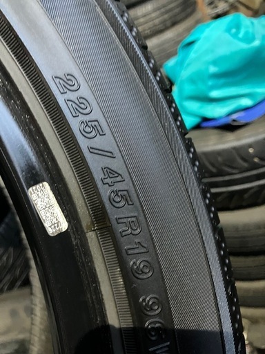 225/45R19夏1本取り付け無料 (タティ-Queen) 下妻のタイヤ、ホイールの 