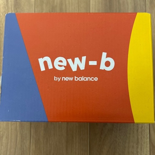 子供用品 NEW-B FIRST