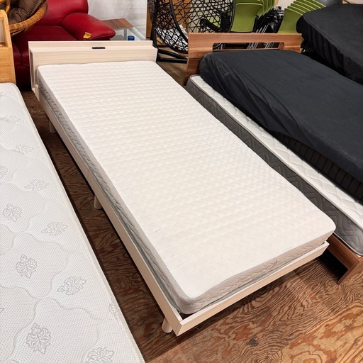 A2219?配達設置可?シングルベッド➕マットレス付きセット　100x200cm?