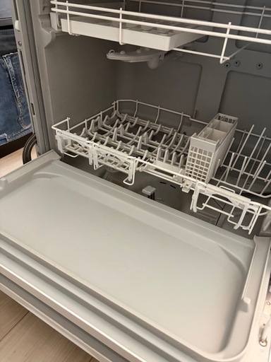 2021年製　食洗機　Panasonic NP-TA4-W