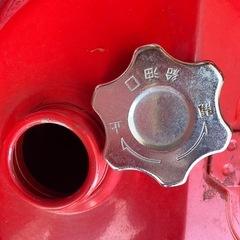 残り2 つ！！20ℓガソリン缶 空携行缶 レッド YG-20 矢澤の画像