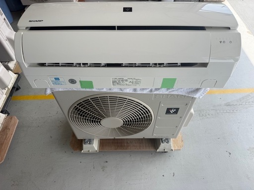 2020年 シャープ　2.5k 8-10畳　100v
