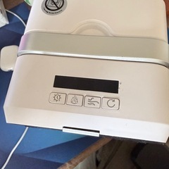 冷暖兼用ファンヒーターの画像