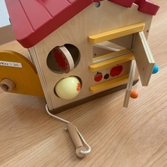 赤ちゃんおもちゃ木のお家　の画像