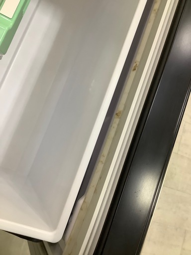 取りに来れる方限定！HITACHI(ヒタチ)の3ドア冷蔵庫です！
