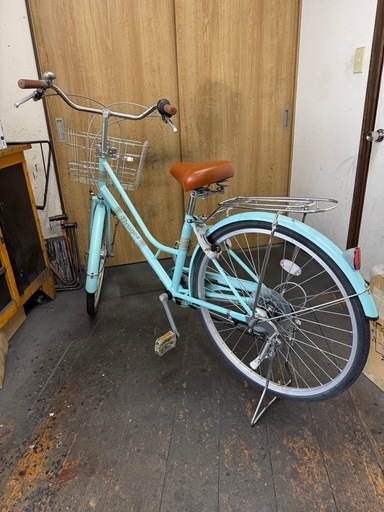 中古車　26インチ　LEDオートライト　6段変速　美品