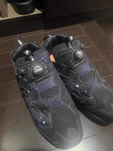 Reebok スニーカー
