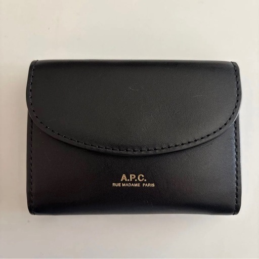 【A.P.C.】アーペーセー レザー カードケース 名刺入れ 財布