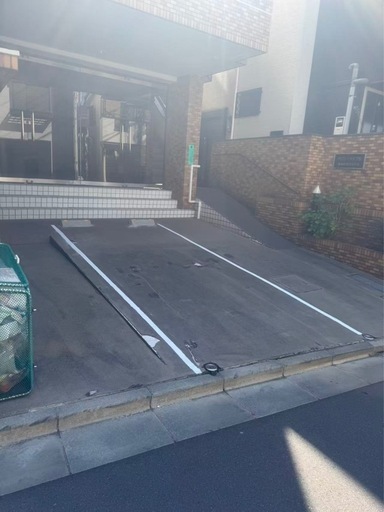 板橋区若木１丁目メゾンメイプル月極駐車場募集