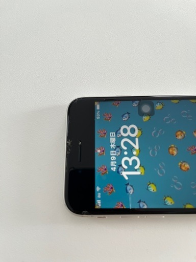 (交渉中)iPhone SE3画面割れヒビ