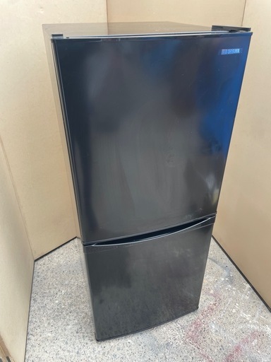 【2023年製・極美品】アイリスオーヤマ 冷蔵庫 142L ブラック IRSD-14A-B