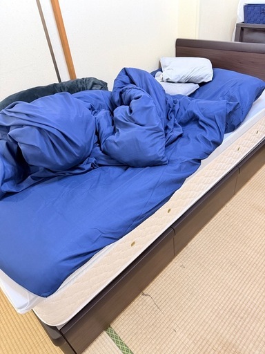 ベッド