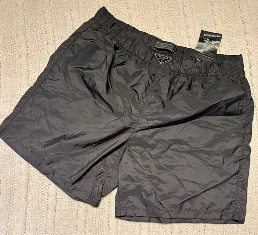 PRADA ショートパンツ　46size