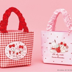 Lil ala mode×サンリオのマットとトートバッグ　各850円の画像