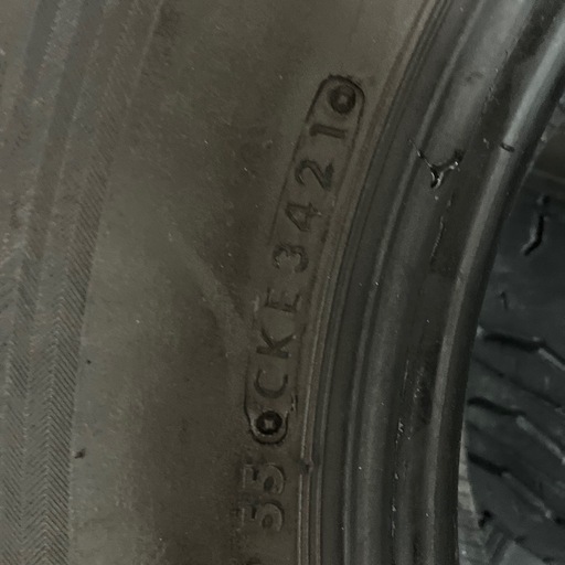 ハイエース　タイヤ　195/80/15LT