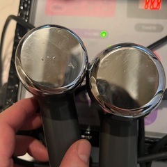定価４３万の超音波美顔器の画像