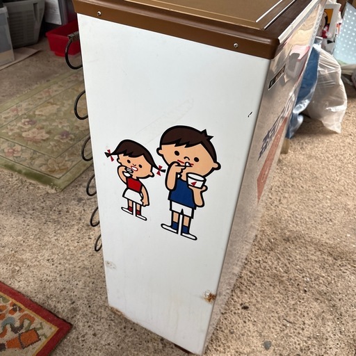 森永アイスクリーム冷凍庫レトロ