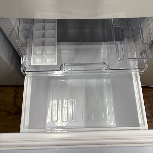 【ジャングル深井店】冷蔵庫 シャープ SJ-15E9-W 2022 生活家電 キッチン家電 堺市 深井【FU477】