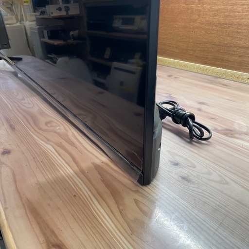 配送可【グリーンハウス】50V液晶テレビ（訳アリ　脚部分欠品）★2022年製　クリーニング済み/6ヶ月保証付き【管理番号0409】野