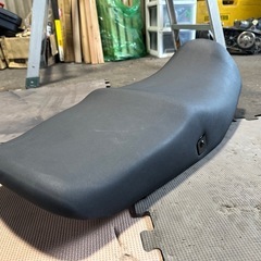 YAMAHA XJR400 シート　破れなし　美品の画像