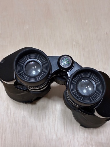 軍用風　双眼鏡 コンパス内蔵 赤レンズ サバゲー　レチクル　アウトドア