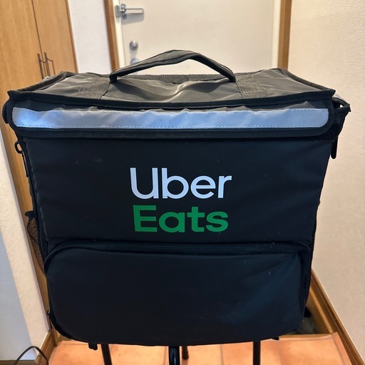 ウーバーイーツ　配達リュック