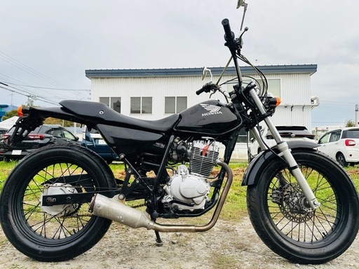 北海道　ホンダ　FTR223 走行少ない！タイヤ前後山あり！バッテリー新品！社外マフラー付き！
