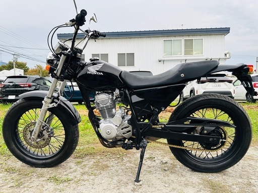 北海道　ホンダ　FTR223 走行少ない！タイヤ前後山あり！バッテリー新品！社外マフラー付き！