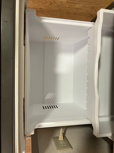 HITACHI 3ドア冷蔵庫 シルバー