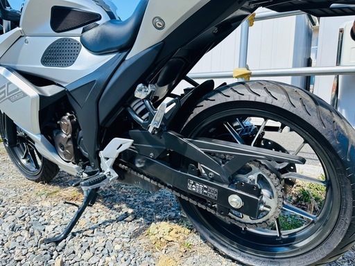 北海道 スズキ ジクサーSF250 外装美品！走行少ない！バッテリー付き