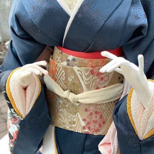 昭和レトロ　日本人形　芸者　アンティークドール　紺色衣装 日本髪　行燈