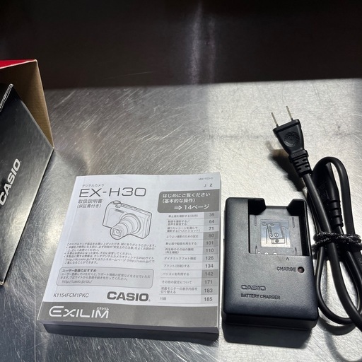CASIO デジタルカメラ EXILIM ブラック EX-H30BK中古美品