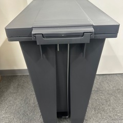 【新品】密閉パッキン付 臭わないゴミ箱 45L アスベル EBANの画像