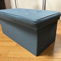 折りたたみ収納スツールの画像
