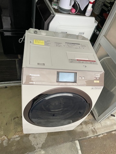 北九州市内配送無料　保証付き パナソニックNA-VX9900Rドラム式洗濯乾燥機  [洗濯11.0kg /乾燥6.0kg /ヒートポンプ乾燥 /右開き]