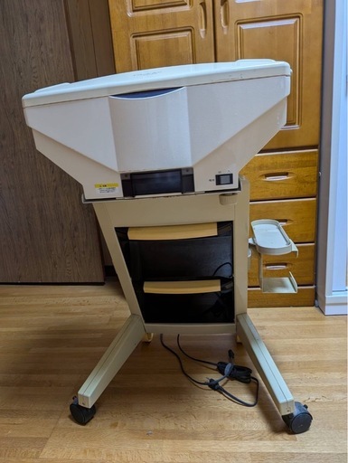 フヨウサキナ コメット　本格的美顔器 